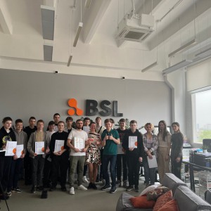 Наши резиденты проходят стажировку в IT-компании BSL - Школа программирования для детей, компьютерные курсы для школьников, начинающих и подростков - KIBERone г. Лимассол